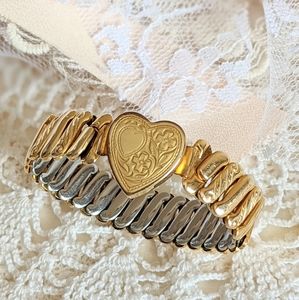 Vintage Heart Bracelet